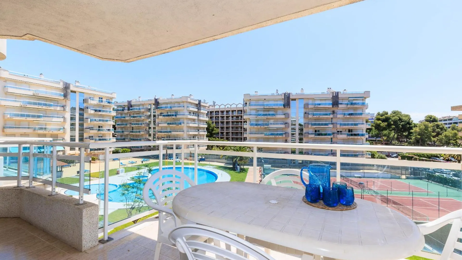 דירות סאלו Uhc Larimar Family Complex ספרד