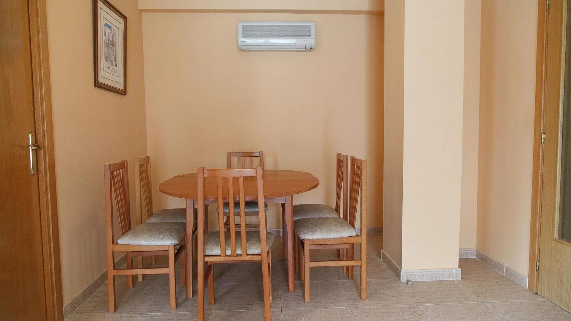 Uhc Larimar Family Complex Apartment Salou