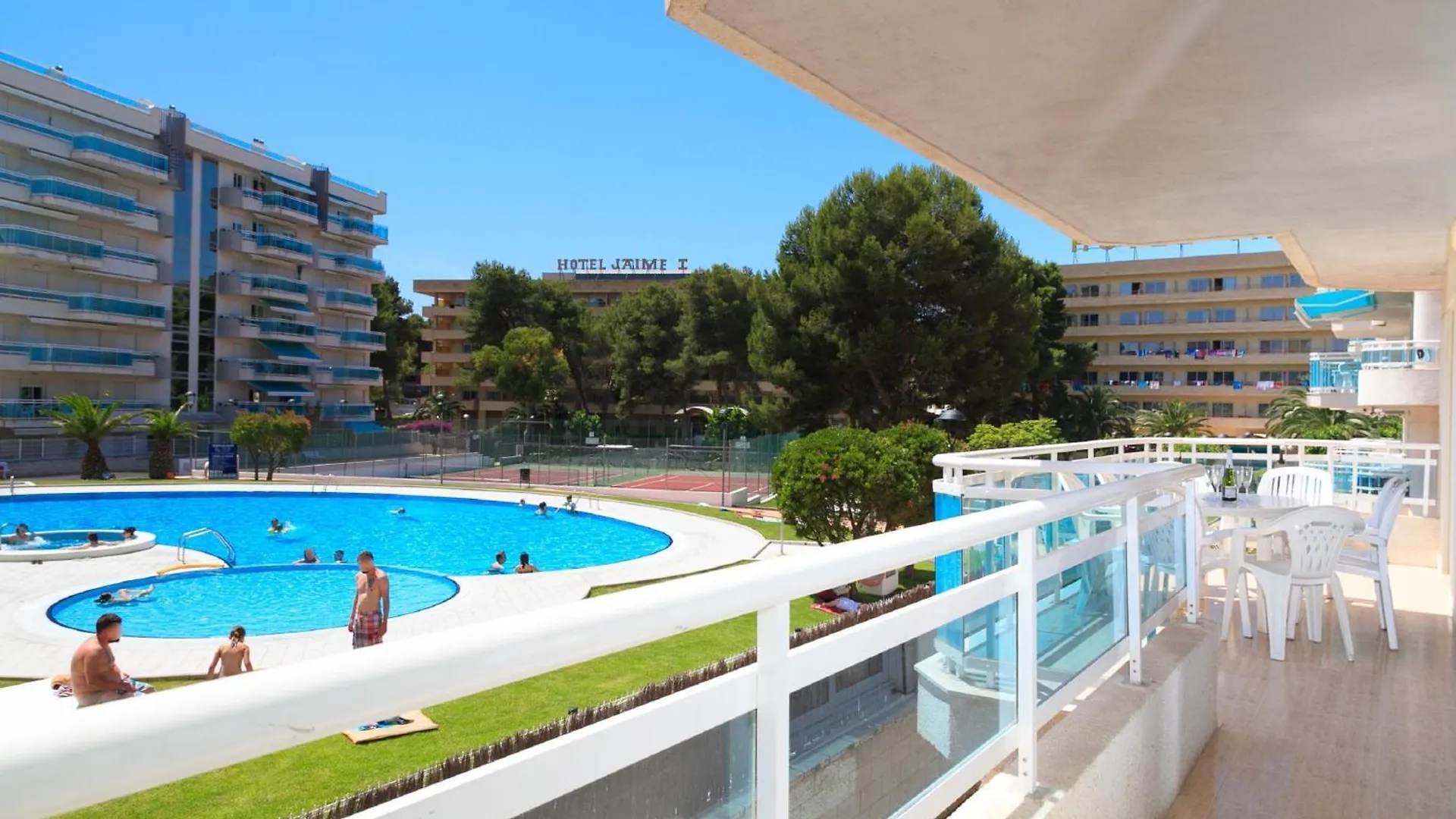 Uhc Larimar Family Complex Apartment Salou Spain
