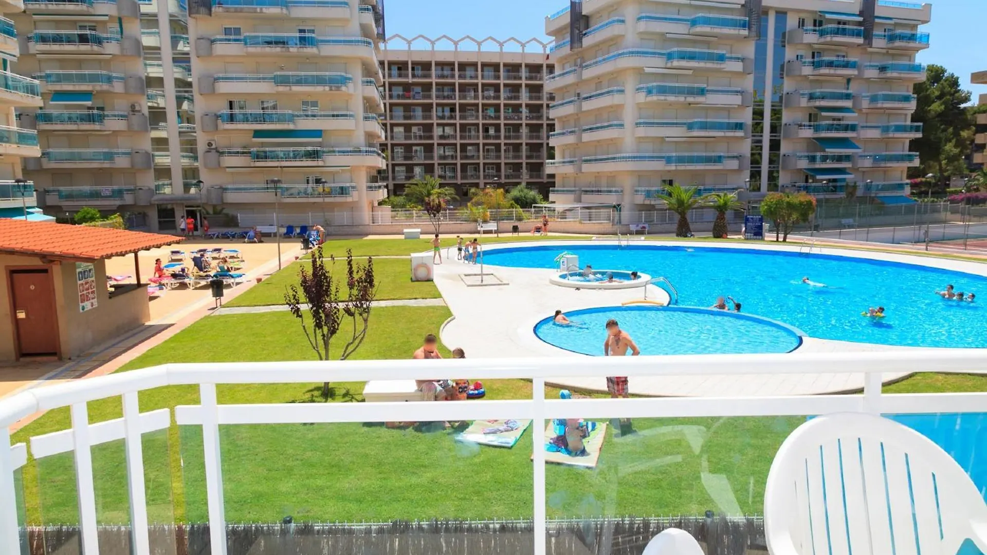 Uhc Larimar Family Complex Apartment Salou 0*,  Spain