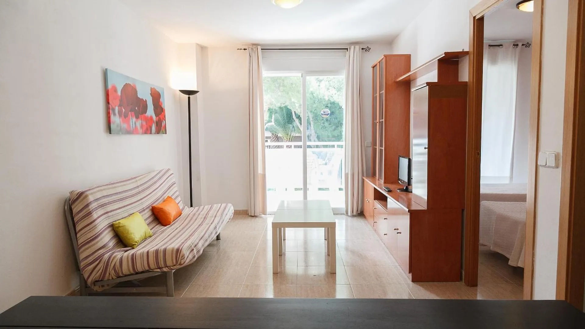Uhc Larimar Family Complex Apartment Salou Spain
