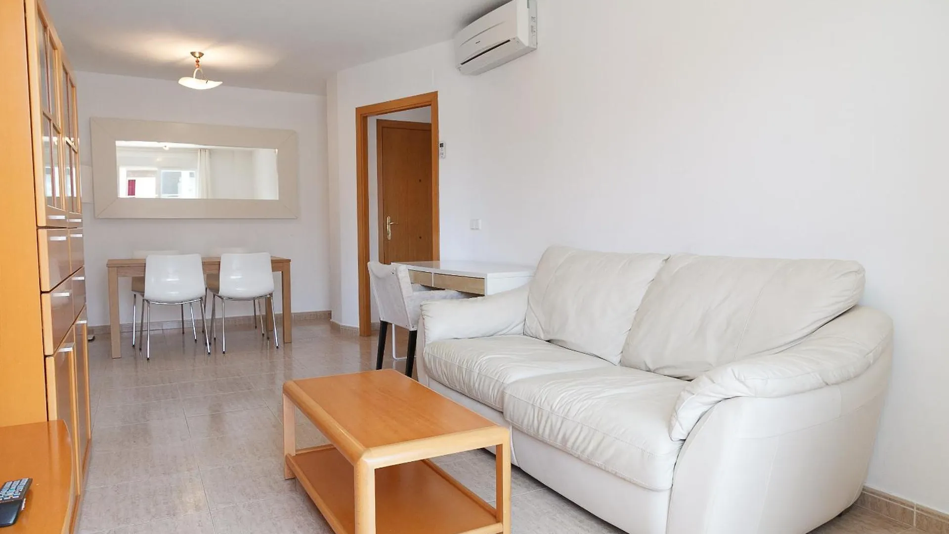 Uhc Larimar Family Complex Apartment Salou Spain