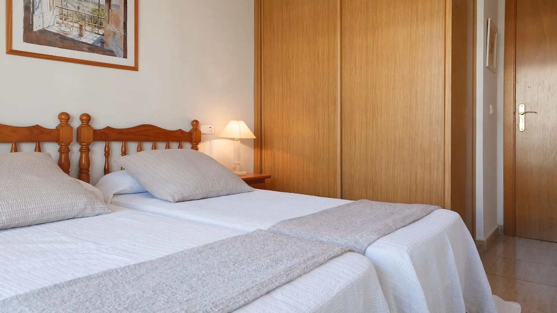 Uhc Larimar Family Complex Apartment Salou