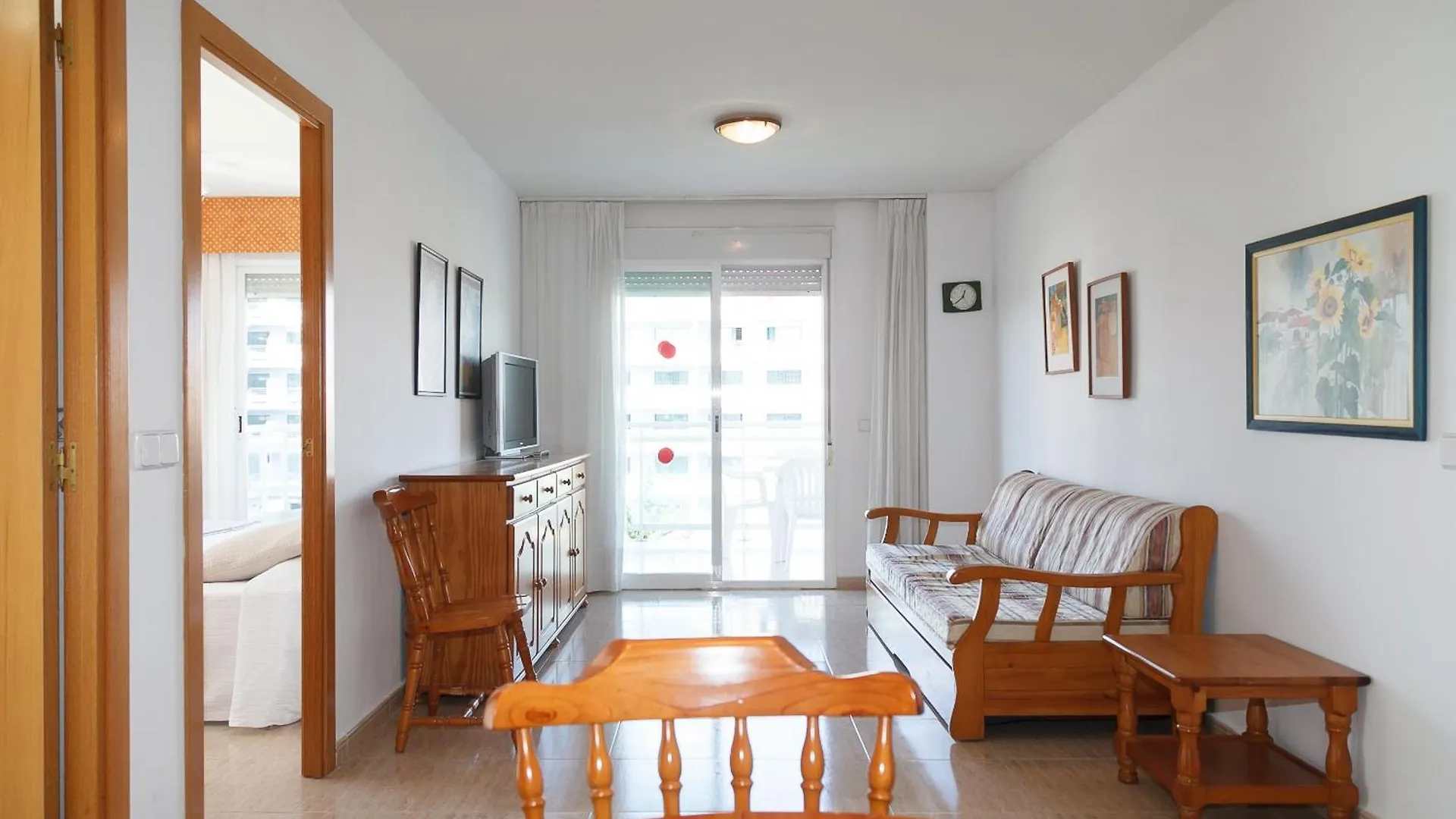 Uhc Larimar Family Complex Apartment Salou