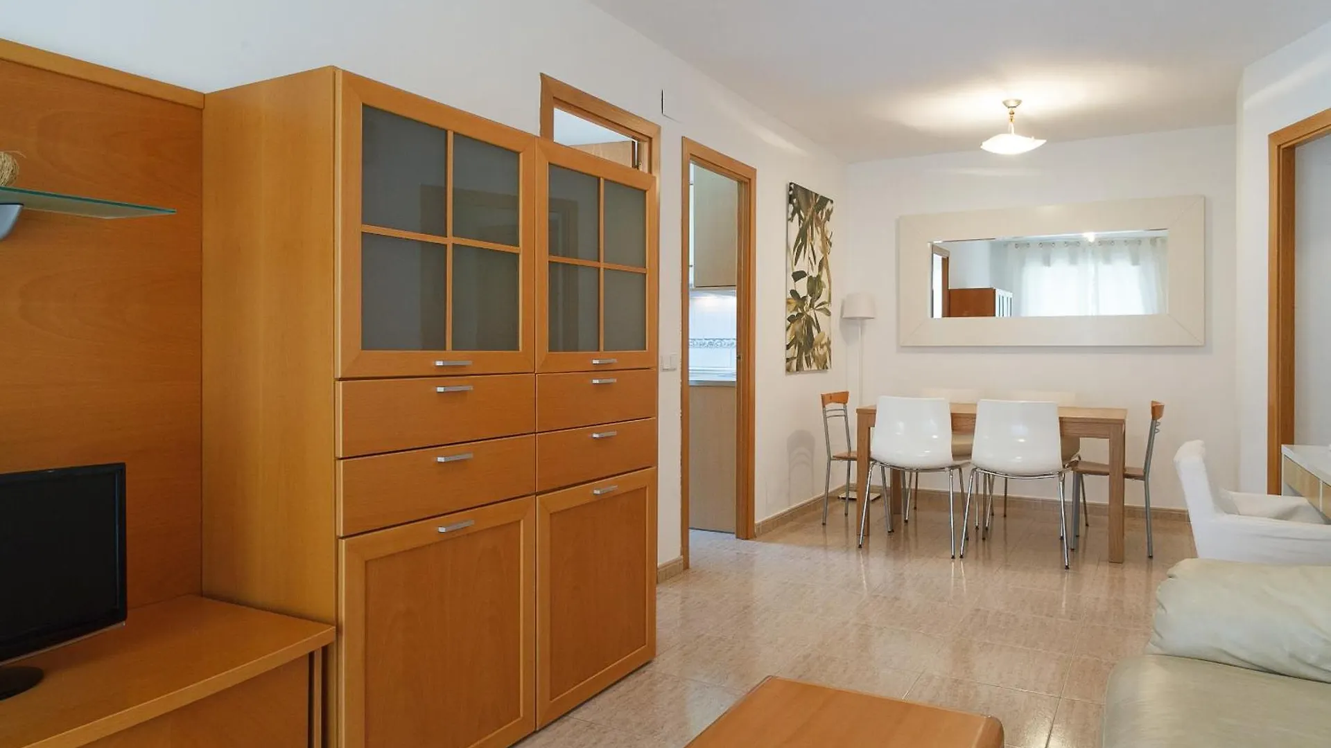 Uhc Larimar Family Complex Apartment Salou
